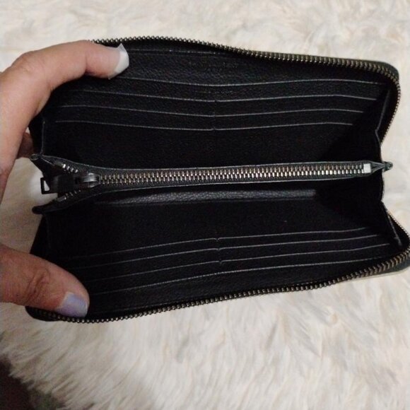 YSL Saint Laurent Black Logo Leather Zippy Wallet - Picture 5 of 8